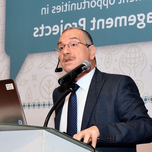 المستشار أحمد عطا – خبير التحكيم والوساطة القانونية